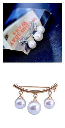 Simple Pearl Brooch Corsage