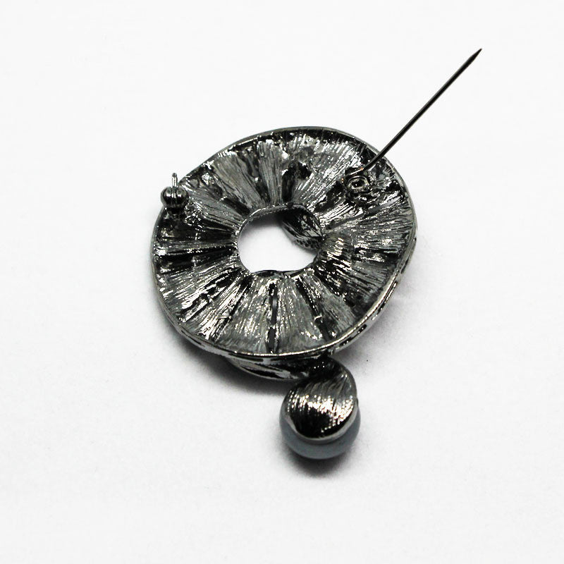 Black Diamond Crystal Pearl Brooch
