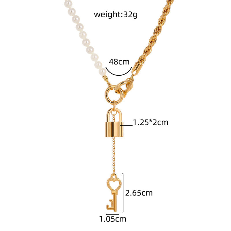 European and American cross-border jewelry pearl stitching twist chain design OT buckle necklace fashion trend lock key clavicle chain